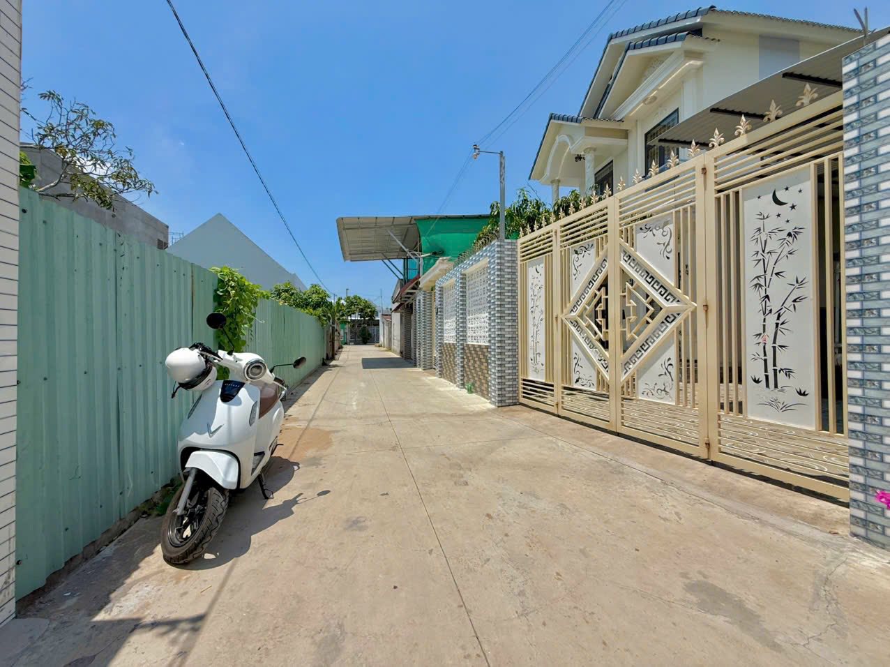 ban-nha-lau-moi-xay-my-tho-2-ty-700-trieu