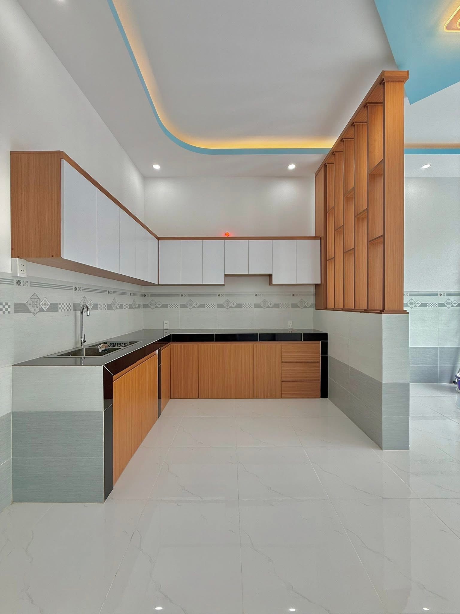 ban-nha-moi-trung-tam-my-tho-125m2