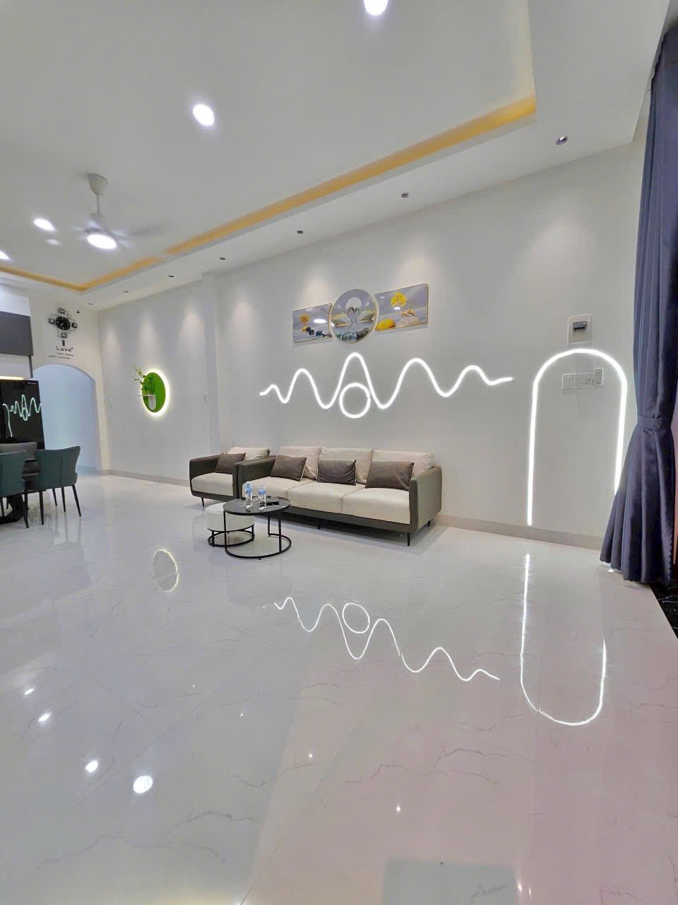 ban-nha-pho-my-tho-full-noi-that-105m2