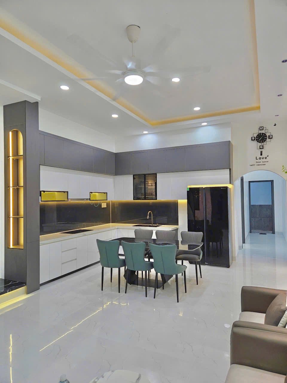 ban-nha-pho-my-tho-full-noi-that-105m2