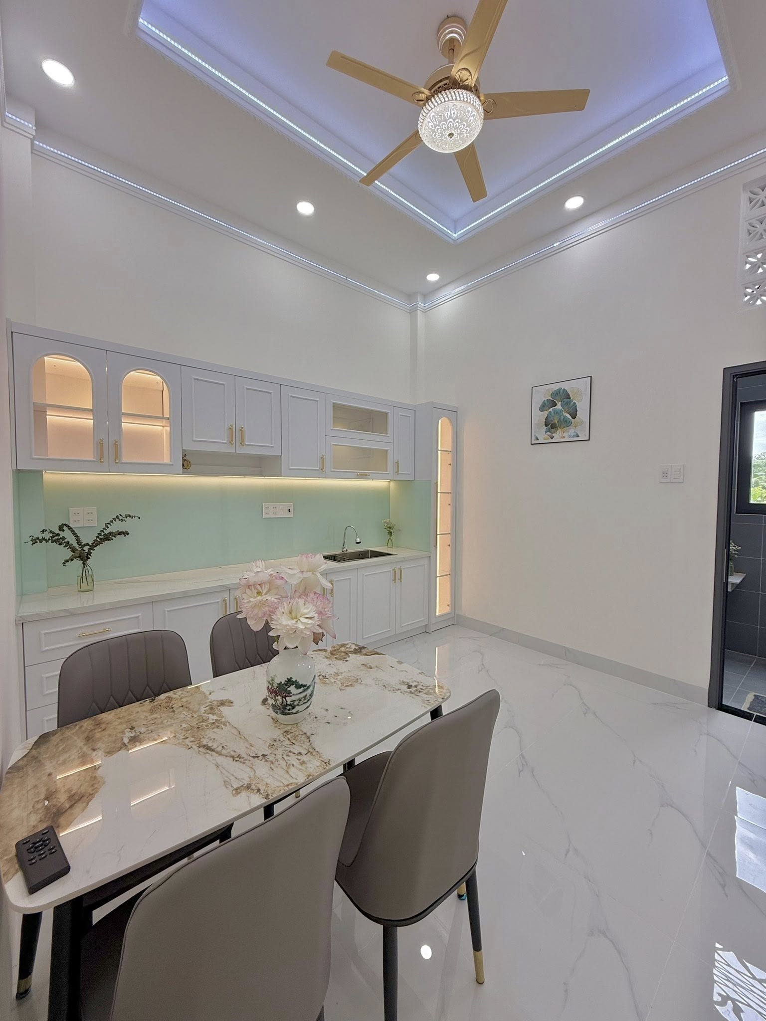 ban-nha-phuoc-thanh-my-tho-tan-co-dien-72m2