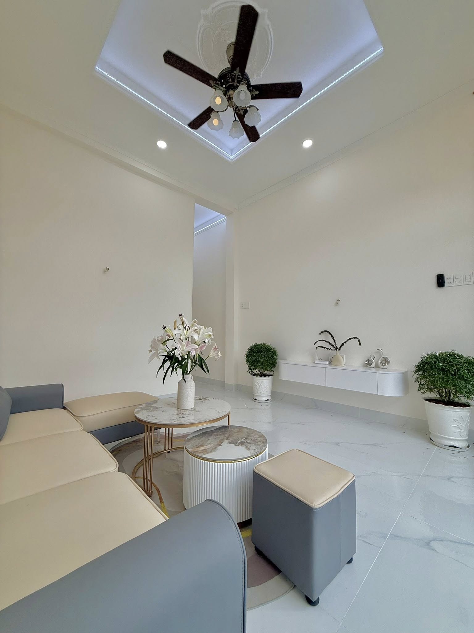 ban-nha-phuoc-thanh-my-tho-tan-co-dien-72m2