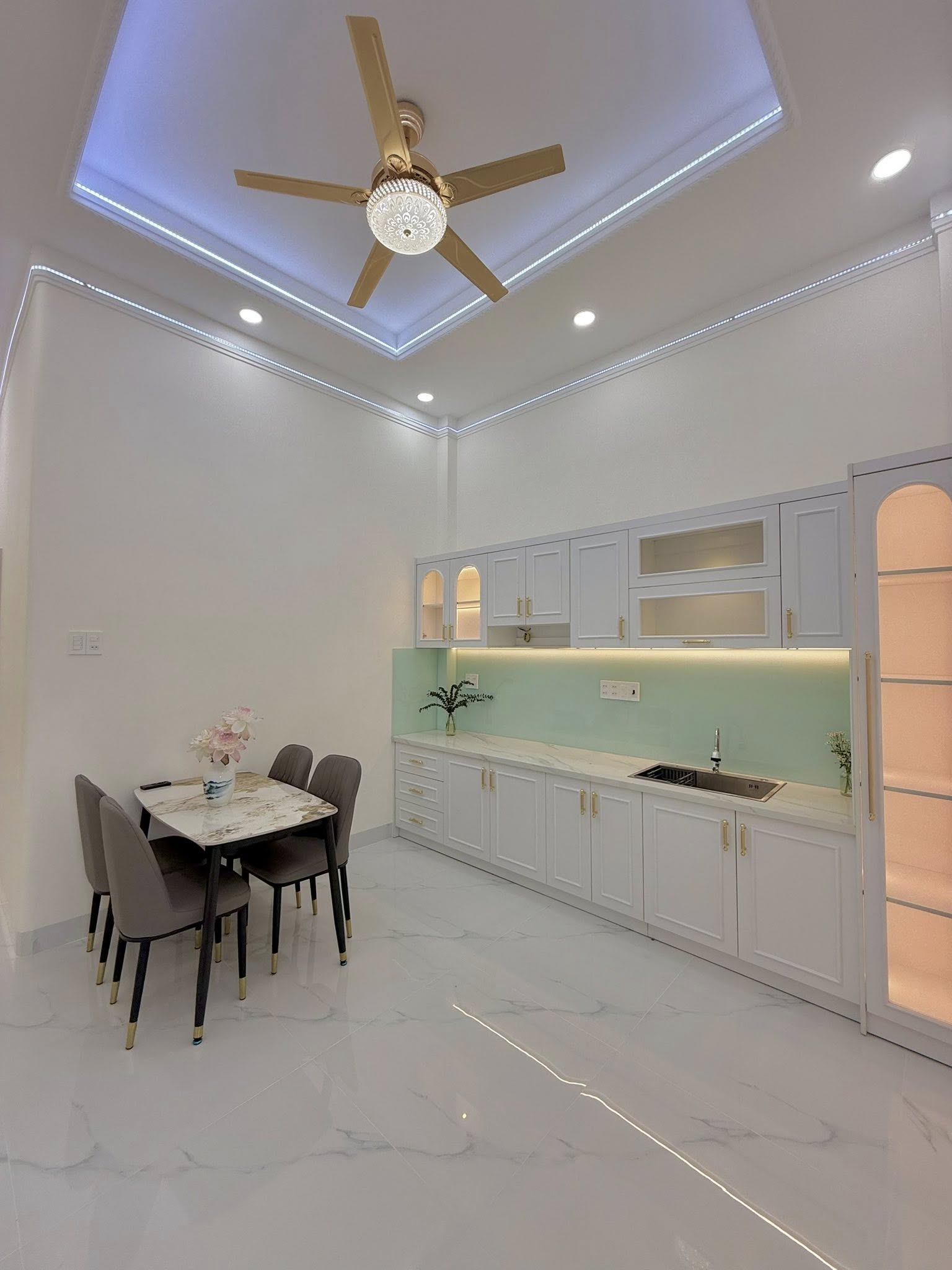 ban-nha-phuoc-thanh-my-tho-tan-co-dien-72m2
