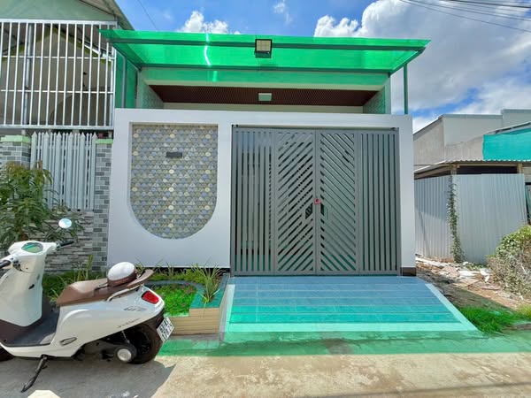 ban-nha-phuong-9-my-tho-1-ty-550-trieu